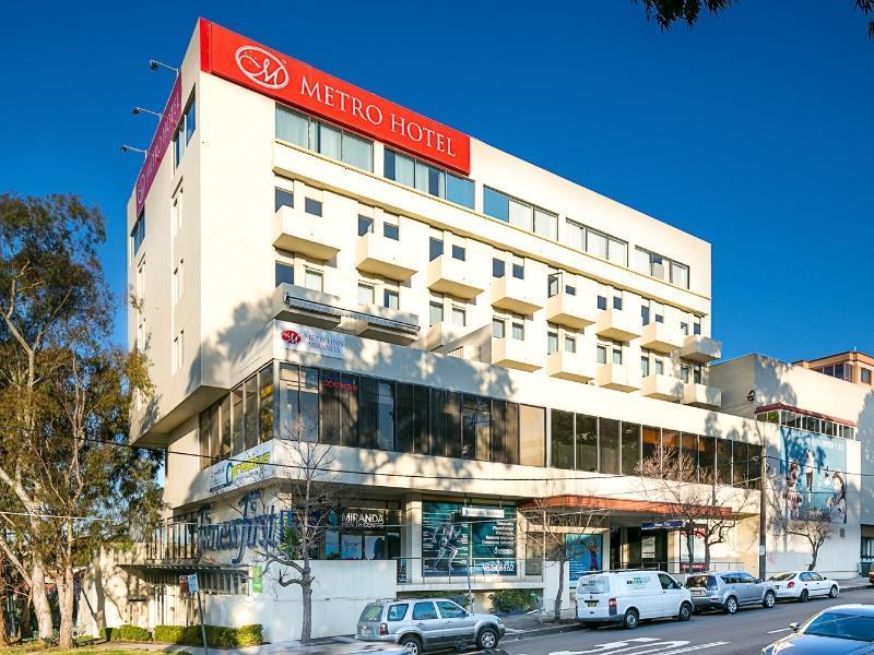 Metro Hotel Miranda Exterior photo