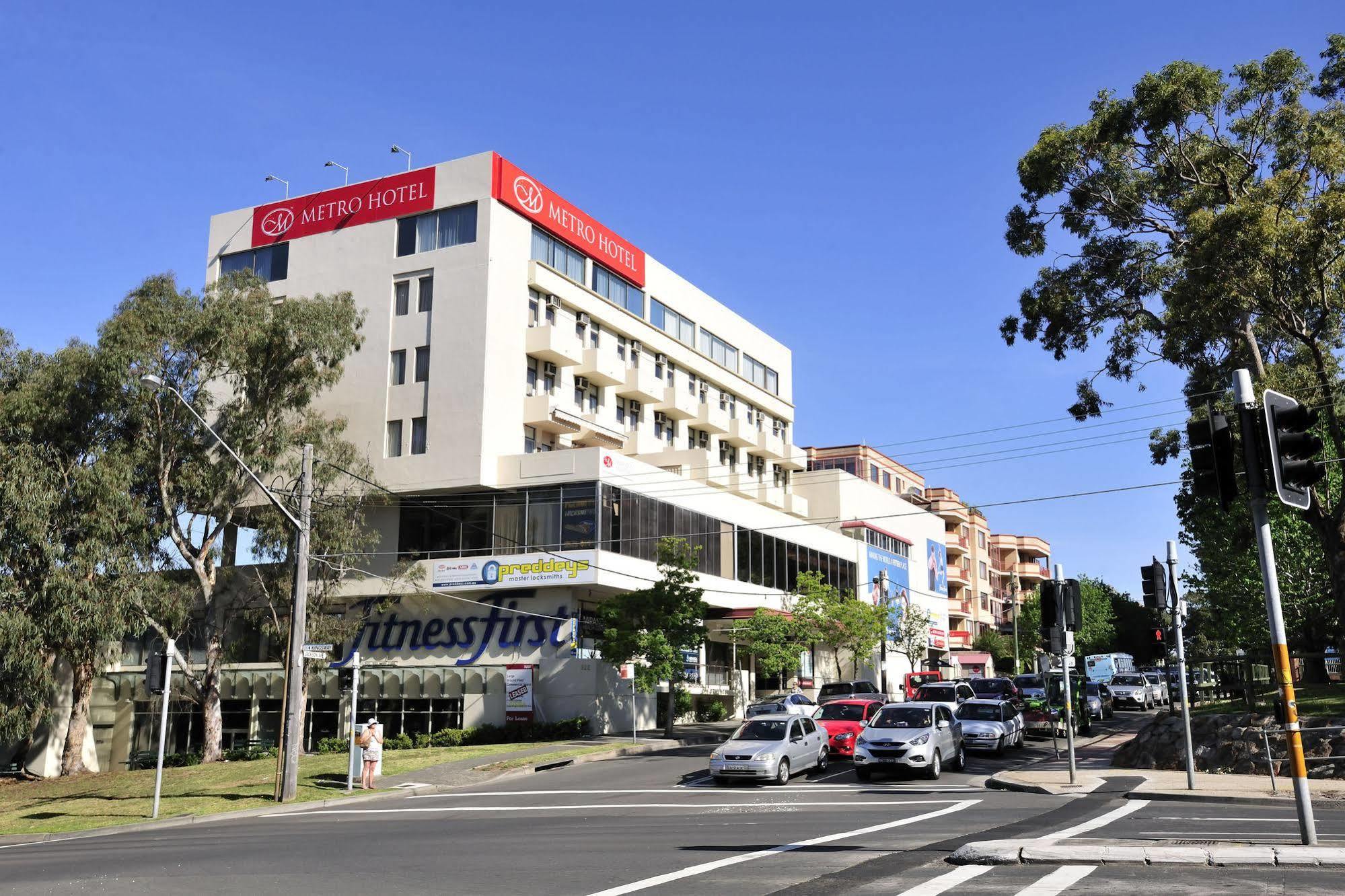 Metro Hotel Miranda Exterior photo